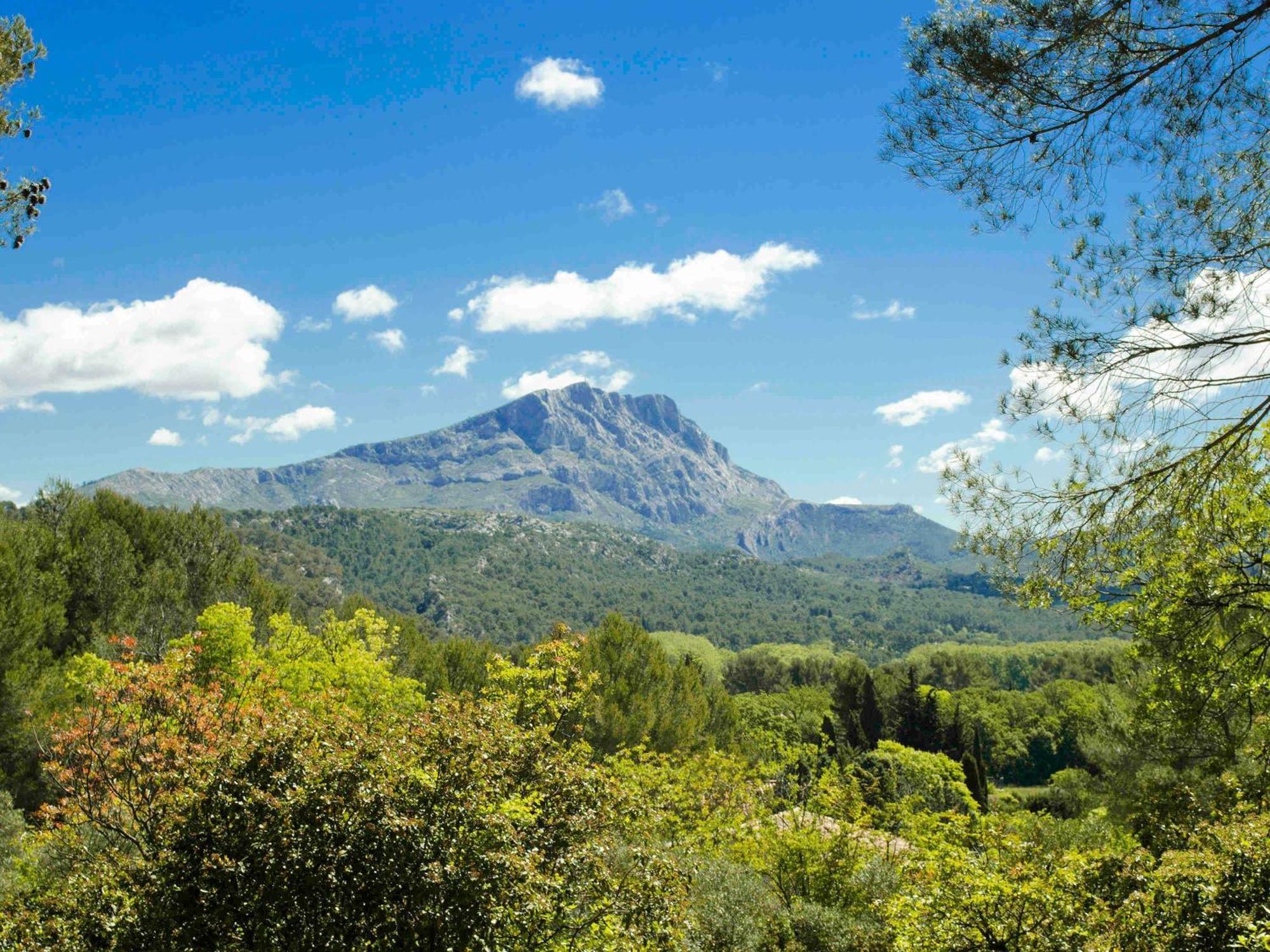 Hotelf1 Aix En Provence Sainte Victoire Meyreuil Esterno foto
